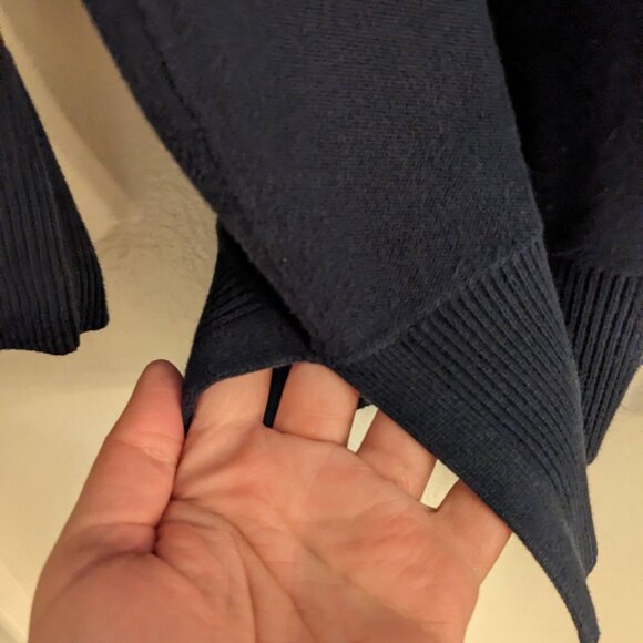 Tommy Hilfiger V Neck Long Sleeve Sweater Split Hem Navy - Picture 4 of 6